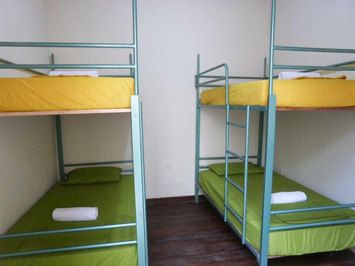 Hostal Antonio Попаян Екстериор снимка