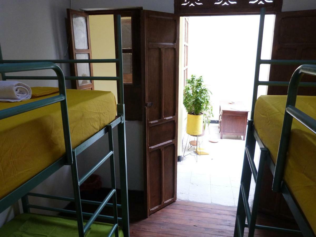 Hostal Antonio Попаян Екстериор снимка